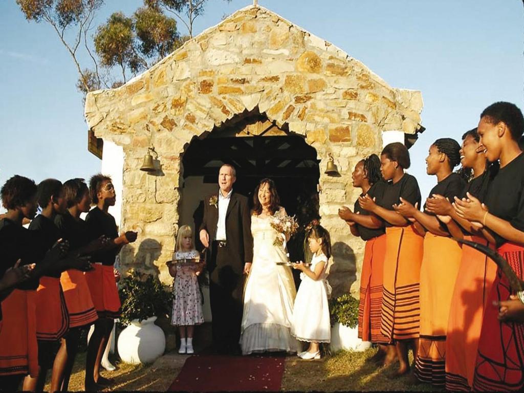 Leeuwenbosch Country House - Amakhala Game Reserve Eksteriør billede