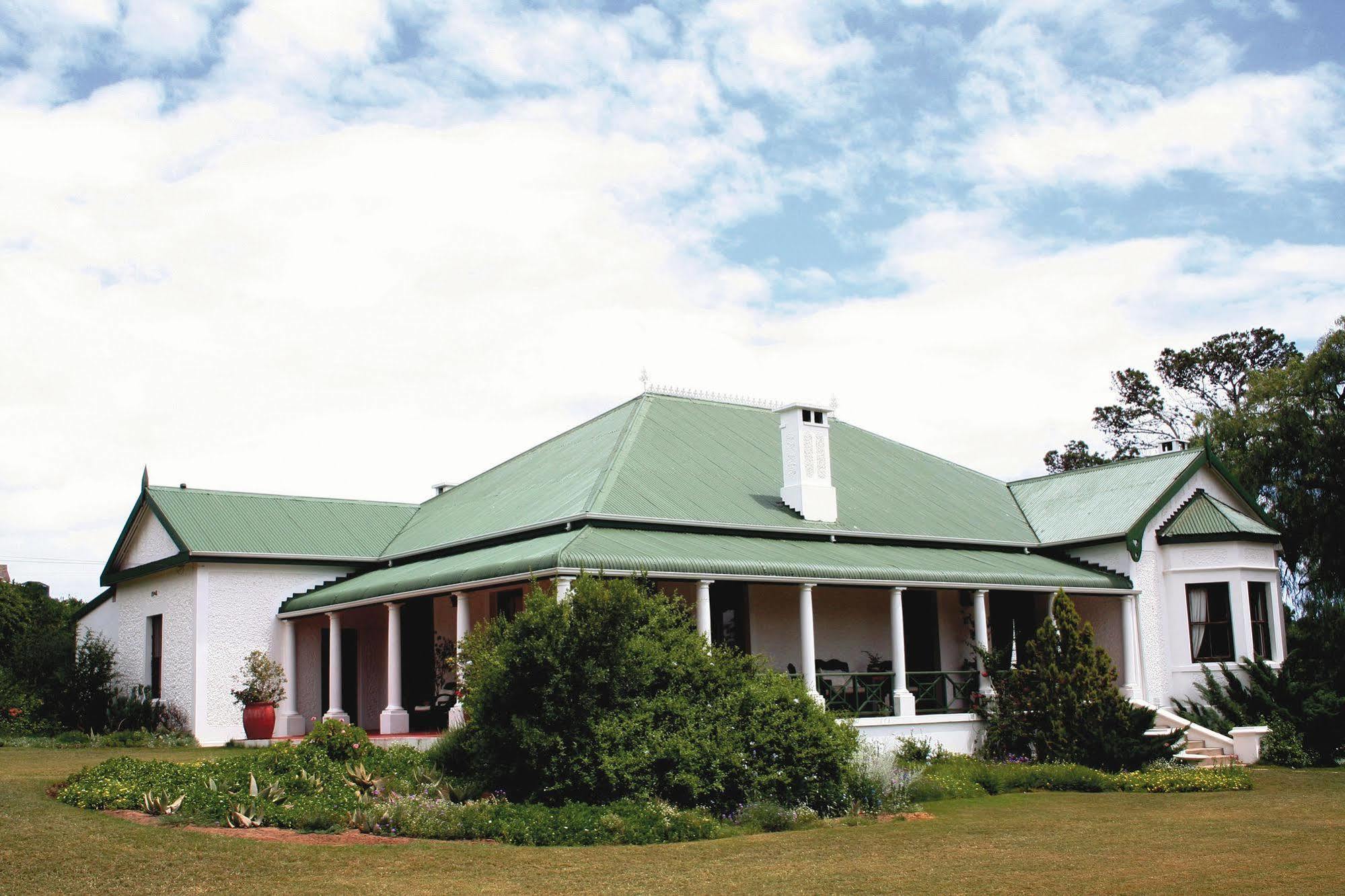 Leeuwenbosch Country House - Amakhala Game Reserve Eksteriør billede