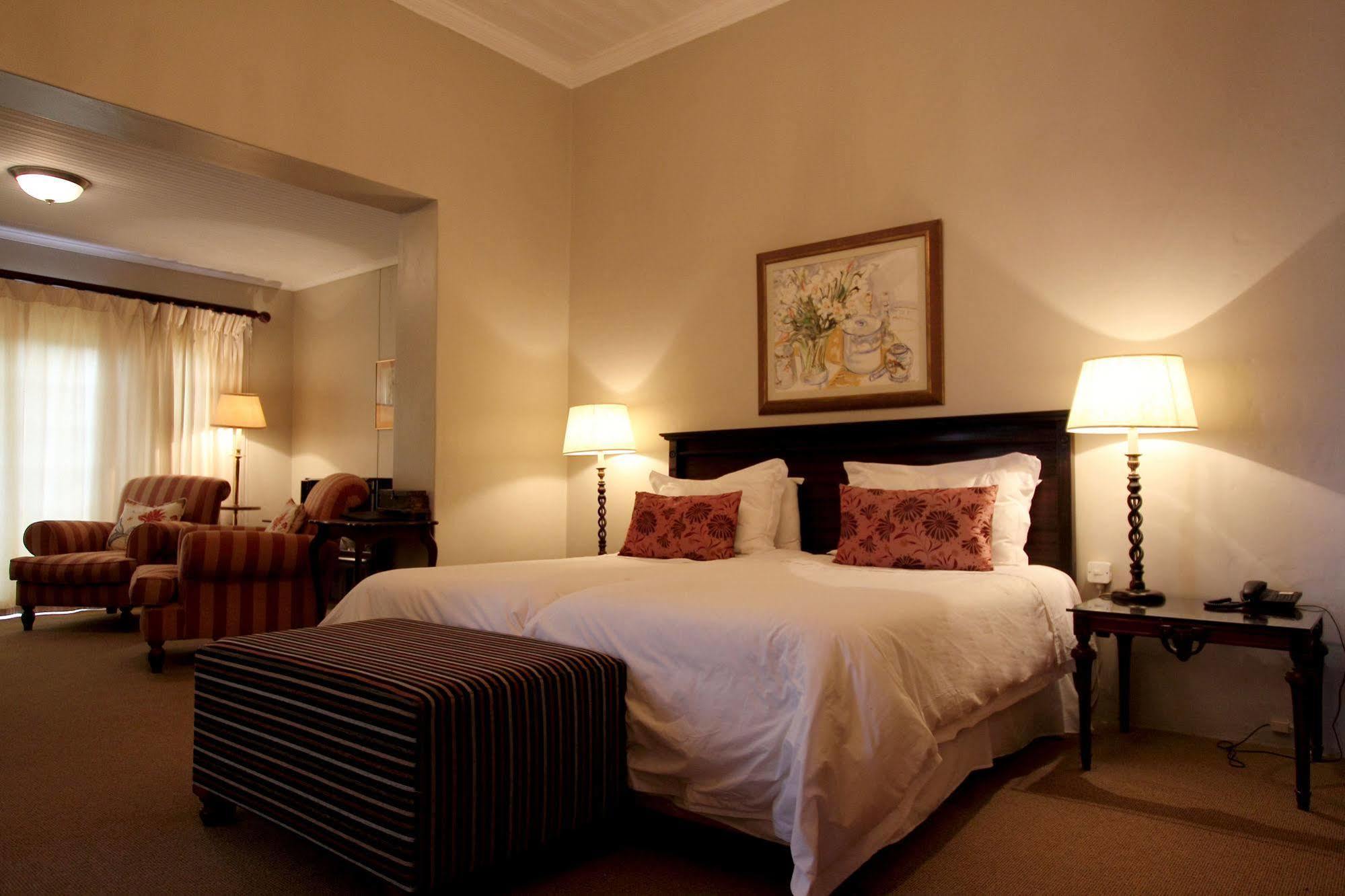 Leeuwenbosch Country House - Amakhala Game Reserve Eksteriør billede