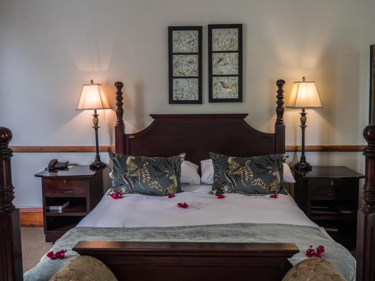 Leeuwenbosch Country House - Amakhala Game Reserve Eksteriør billede